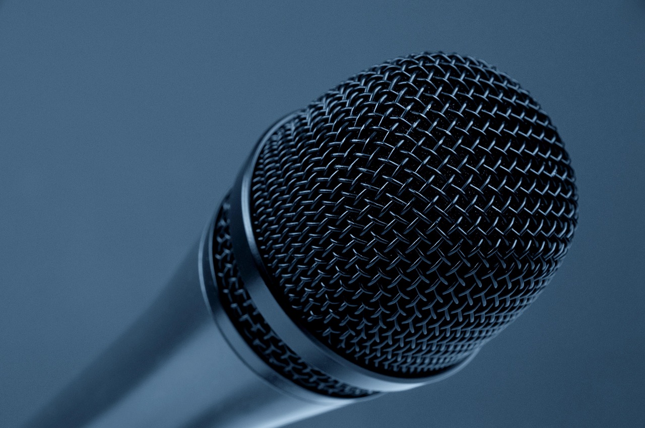 AI Chat Widgets for SME Websites: Turning Visitors Into Leads — cover image