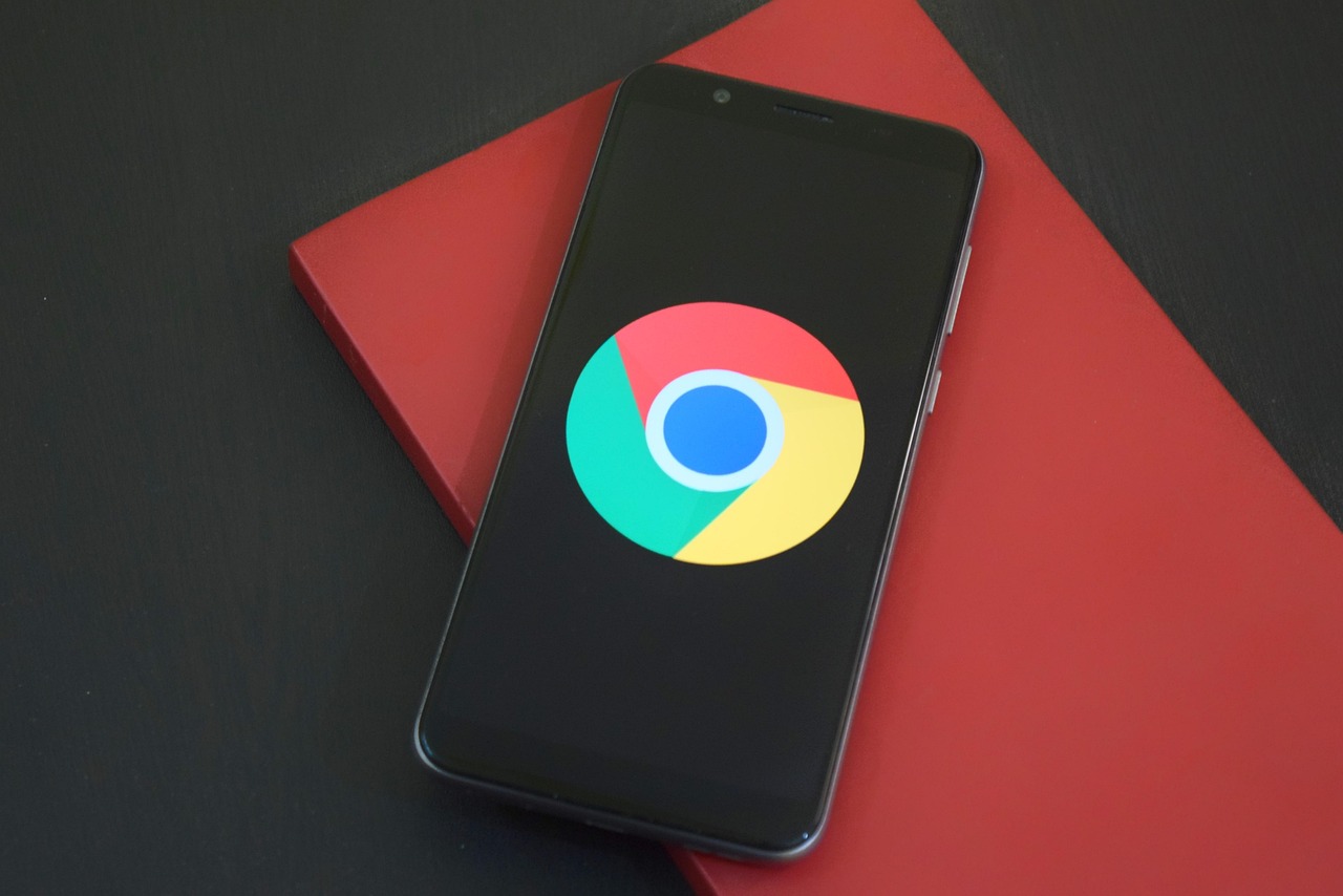 Browser Extensions as a SaaS Growth Channel: A 2026 Developer Guide — cover image