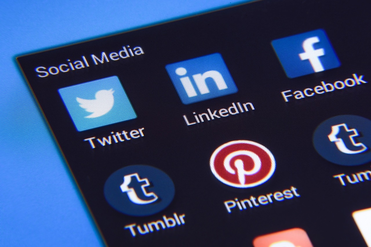Founder-Led LinkedIn: A B2B Lead Generation System for Startups — cover image