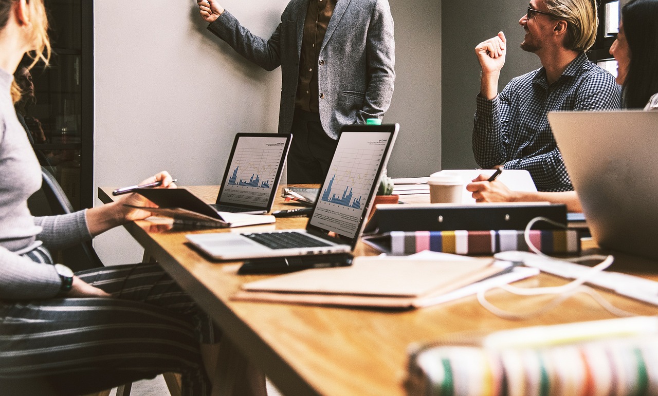 Fractional CTO for Startups: When and How to Hire One in 2026 — cover image